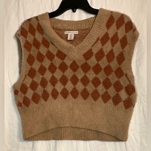 Sincerely Jules Women’s Cropped Sweater Vest size Small